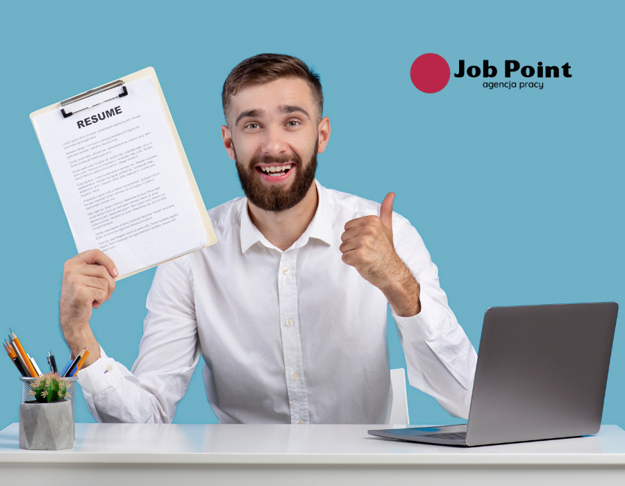 Poradnik jak napisać skuteczne CV, które przyciągnie wzrok rekrutera